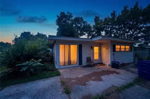 15 Marquette Dr, Florissant, MO 63031 - Photo 1