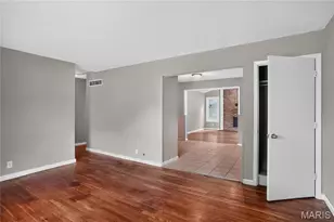 1818 Prior Dr, Saint Louis, MO 63136 - Photo 10