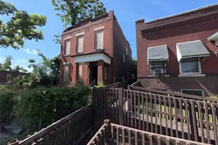 4314 Penrose St, Saint Louis, MO 63115 - Photo 2