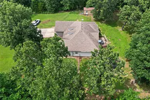 24450 Remington Ln, Lebanon, MO 65536 - Photo 6