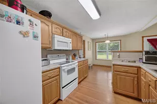 24450 Remington Ln, Lebanon, MO 65536 - Photo 22
