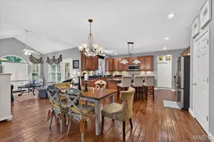 9031 Spy Glass Pl Dr, O'Fallon, MO 63368 - Photo 4