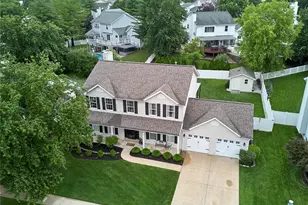 3587 Westport Dr, Saint Charles, MO 63303 - Photo 2