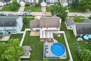 3587 Westport Dr, Saint Charles, MO 63303 - Photo 4