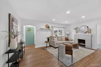 429 N Rock Hill Road, Saint Louis, MO 63119 - Photo 2