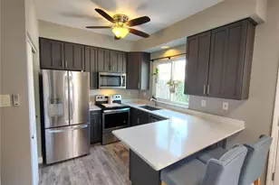 4122 Westminster Pl, Saint Louis, MO 63108 - Photo 6