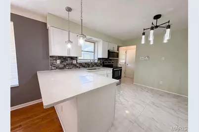 9641 Halls Ferry Road, Saint Louis, MO 63136 - Photo 2