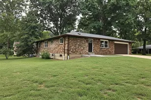 1040 Bridgeport Dr, Ellisville, MO 63011 - Photo 1