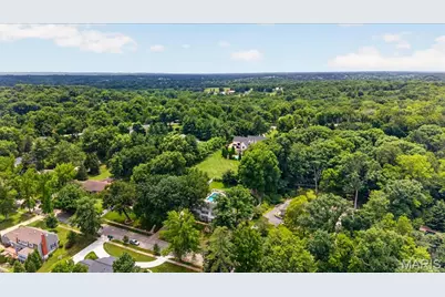 1609 Featherstone Drive, Town and Country, MO 63131 - Photo 70