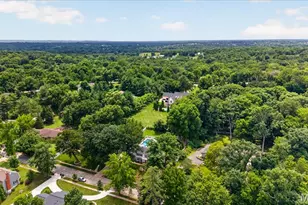 1609 Featherstone Dr, Town and Country, MO 63131 - Photo 70