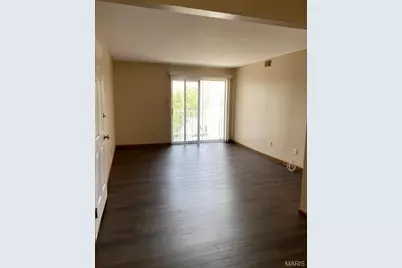 1239 Creve Coeur Crossing Lane #F, Chesterfield, MO 63017 - Photo 6