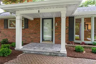 8 Tealwood Dr, Creve Coeur, MO 63141 - Photo 2