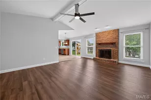 3036 Country Knoll Dr, Saint Charles, MO 63303 - Photo 10