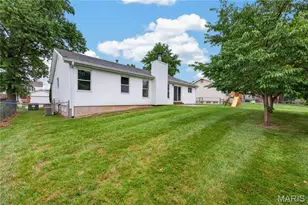3036 Country Knoll Dr, Saint Charles, MO 63303 - Photo 34
