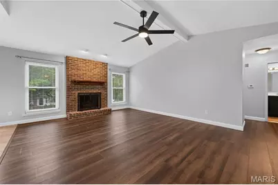 3036 Country Knoll Drive, Saint Charles, MO 63303 - Photo 2
