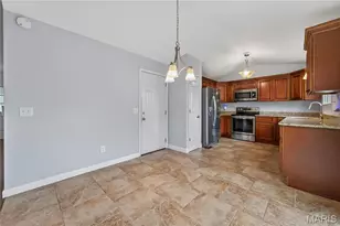 3036 Country Knoll Dr, Saint Charles, MO 63303 - Photo 16