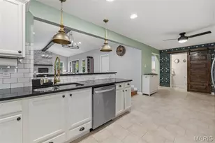 1444 Ronald Dr, Webster Groves, MO 63119 - Photo 10