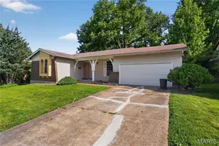 5129 Longhorn Trail, Florissant, MO 63033 - Photo 2
