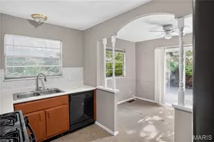 5129 Longhorn Trail, Florissant, MO 63033 - Photo 8