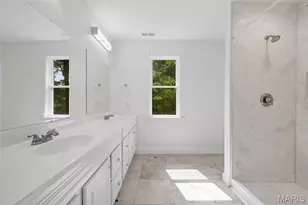 308 Hereford Ave, Ferguson, MO 63135 - Photo 40