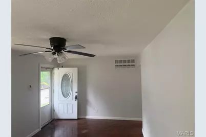 4705 Jordan Street, Saint Louis, MO 63121 - Photo 4
