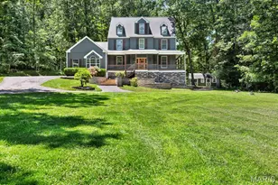 1827 Shiloh Woods Rd, Wildwood, MO 63005 - Photo 1