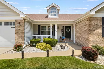 418 Fox Lair Drive, Saint Charles, MO 63303 - Photo 6