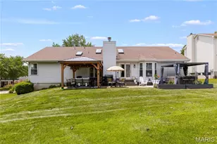 418 Fox Lair Dr, Saint Charles, MO 63303 - Photo 36