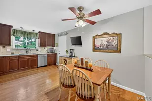 13247 Delft Dr, Saint Louis, MO 63146 - Photo 12