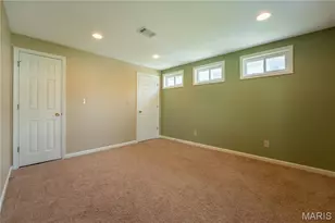 2327 Hidden Deer Dr, O'Fallon, MO 63368 - Photo 22