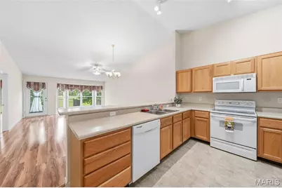 203 Maryland Drive #36A, O'Fallon, MO 63366 - Photo 4