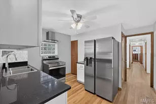 1723 Gulf Dr, Saint Louis, MO 63130 - Photo 12