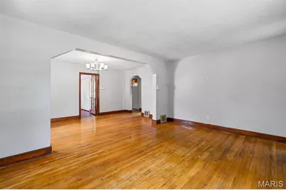 5212 Fletcher Street, Jennings, MO 63136 - Photo 6
