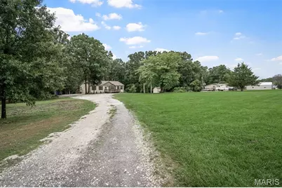 64 Wild Horse Drive, Foley, MO 63347 - Photo 10