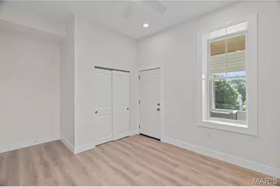 4138 Iowa Avenue, Saint Louis, MO 63118 - Photo 16