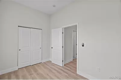 4138 Iowa Avenue, Saint Louis, MO 63118 - Photo 12