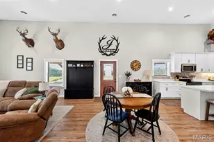 519 Woods Rd, Silex, MO 63377 - Photo 6