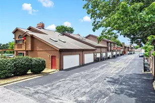 1401 Hemingway Ln, Weldon Spring, MO 63304 - Photo 6