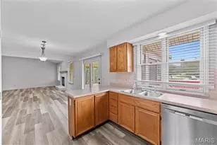 101 Crickett, Saint Peters, MO 63376 - Photo 16