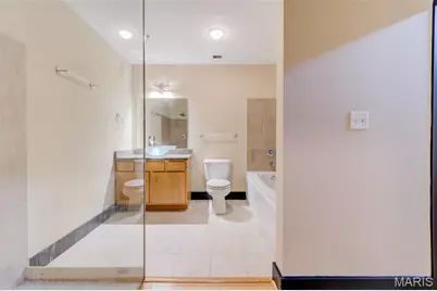 1113 Washington Avenue #418, Saint Louis, MO 63101 - Photo 18
