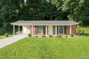 4136 Pasco Dr, Saint Louis, MO 63129 - Photo 1