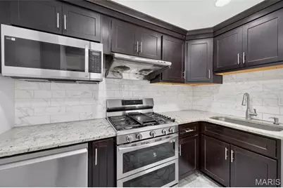 6320 Christopher Winds Court, Oakville, MO 63129 - Photo 68