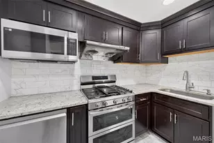 6320 Christopher Winds Ct, Oakville, MO 63129 - Photo 68