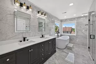 6320 Christopher Winds Ct, Oakville, MO 63129 - Photo 36