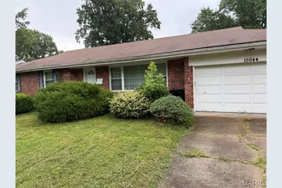 10044 Grosvenor Drive, Riverview, MO 63137 - Photo 2
