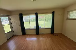 10044 Grosvenor Dr, Riverview, MO 63137 - Photo 16