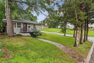 1501 Stockard Ave, Richmond Heights, MO 63117 - Photo 2