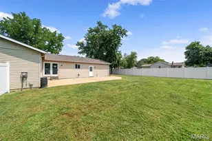 378 Palermo Dr, Ballwin, MO 63021 - Photo 30