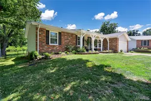 2516 Denlo Ct, Fenton, MO 63026 - Photo 2