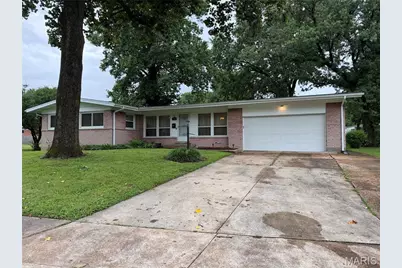1340 Wadsworth Drive, Florissant, MO 63031 - Photo 2